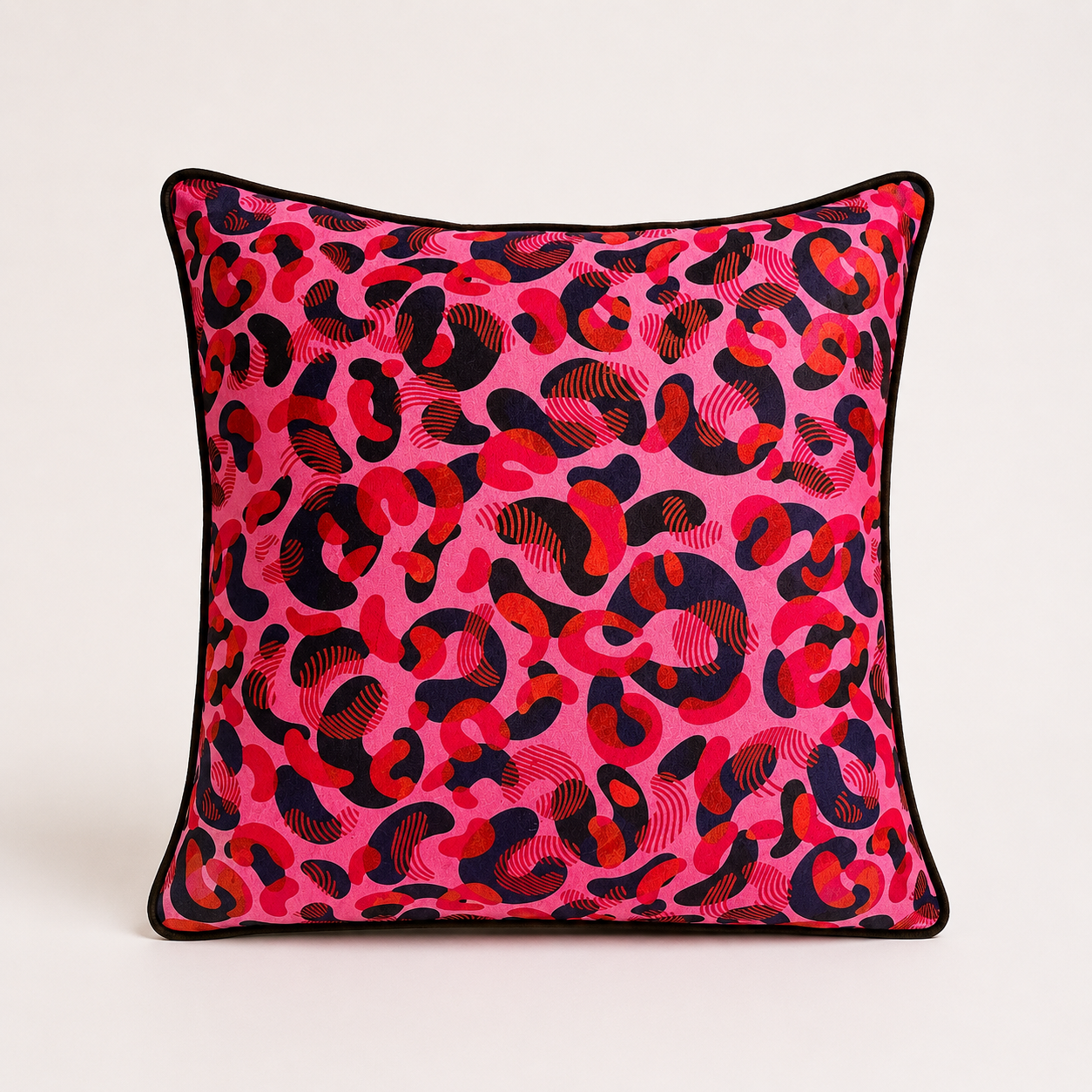 Coussin décoratif en velours léopard Léo rose